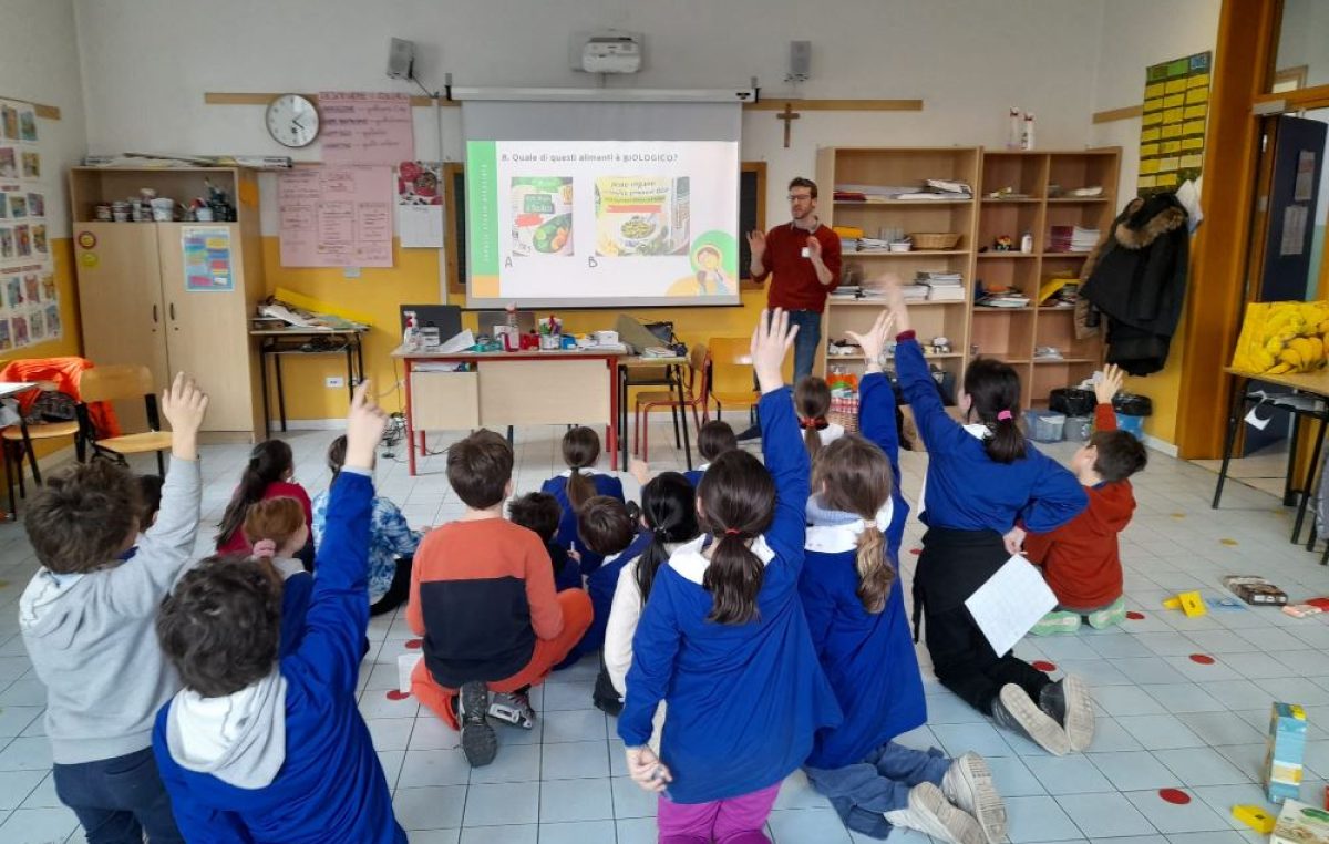 IL BIOLOGICO NEL PIATTO DELLE SCUOLE VENETE